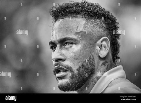 Neymar 2019 Black and White Stock Photos & Images - Alamy