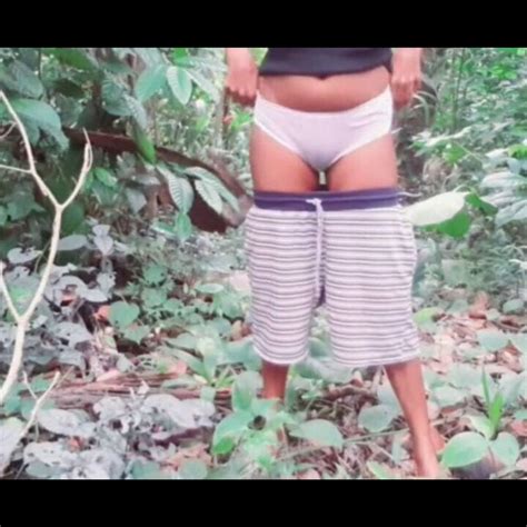 Pissing Outdoor Public Hashini Hirunika Free Hd Porn B Xhamster