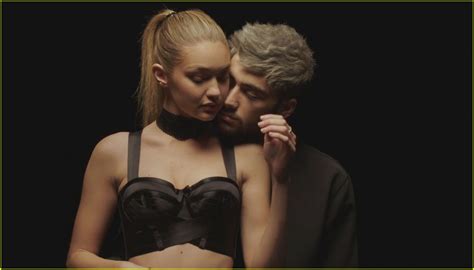 Zayn Malik Kisses Gigi Hadid In Pillowtalk Video Photo 921517 Photo Gallery Just Jared Jr