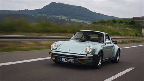 Porsche Turbo Celebra Anos A Evolu O De Um Cone Que