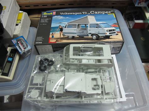 Vw Volkswagen T Westfalia Joker Camper Van Model Kit Revell Free