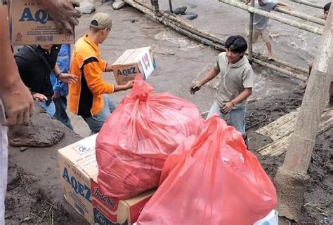 Peduli Korban Galodo PA GMNI Sumbar Salurkan Bantuan Makanan