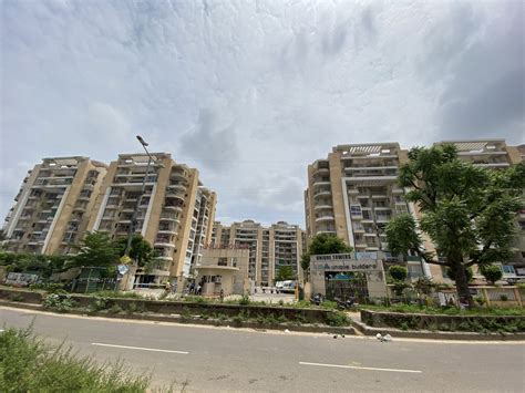 2 3 BHK Luxury Apartments In Jagatpura Unique Towers