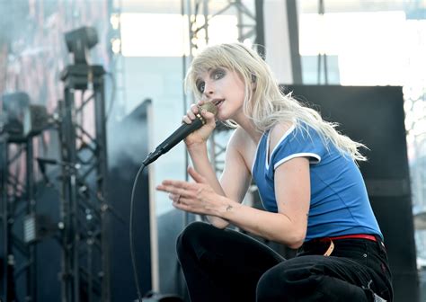 Paramores Hayley Williams Shares Notes On After Laughter