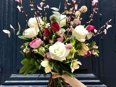 Bouquets de fleurs fraîches champêtre pastels Mariage de Fleurs