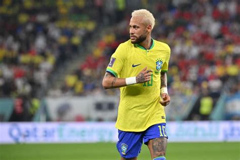 Neymar Fined 3 3m For Illegal Artificial Lake At Mansion Outside Rio Village Voice News