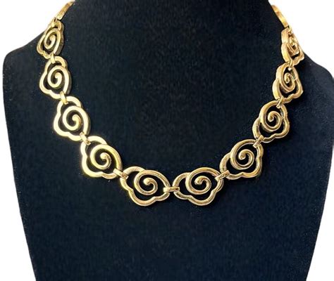 Divine Vintage Monet Choker Necklace 1970s 1980s Gold Tone Etsy In 2022 Vintage Choker