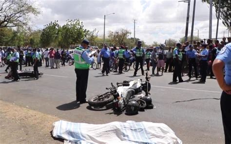 Policía registra menos fallecidos en accidentes de tránsito Radio La