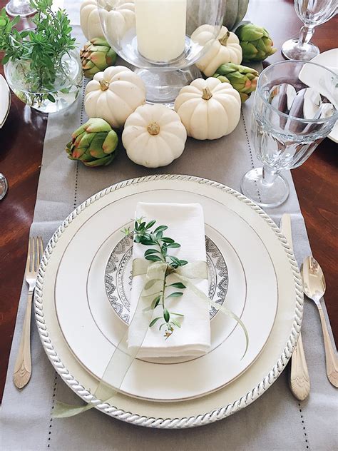 30 Beautiful Thanksgiving Table Setting And Centerpiece Ideas For 2024