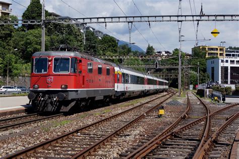 Sbb Etwas Spezieller Ec Nach Milano Centrale Mit Der Re Ii