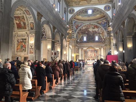 Santa Messa In Cattedrale In Diretta Su Rai Domani Secondo