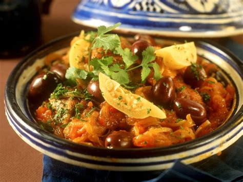 Tajine Mit H Hnchen Zwiebeln Und Zitronenconfit Rezept Eat Smarter