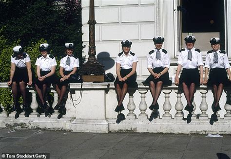 Sirens Scuffles …and Sexism Female Police Officers Have Seen It All