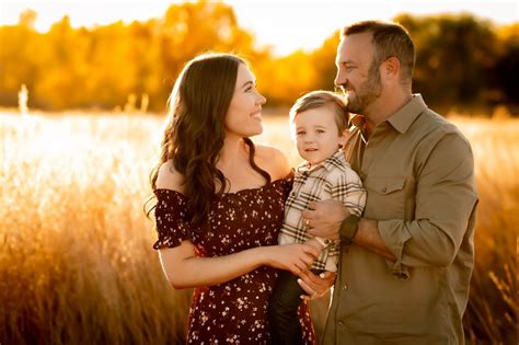 Meet Selena Rodriguez | Lifestyle Family Photographer – SHOUTOUT COLORADO