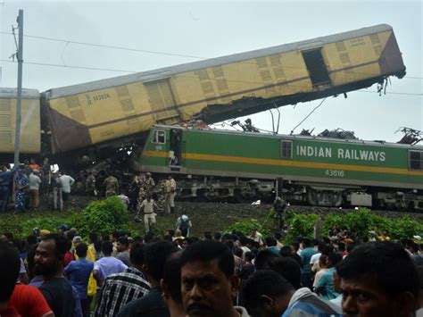 Eight Killed In India Train Crash After Missed Signal Rthk