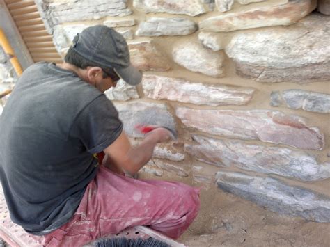 EL MAESTRO DE OBRAS XAVIER VALDERAS QUÉ ES HACER DE PALETA