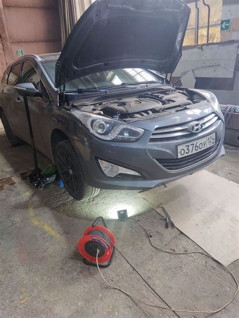 25.Замена масла и нижней опоры двигателя. — Hyundai i40, 2 л, 2011 года ...