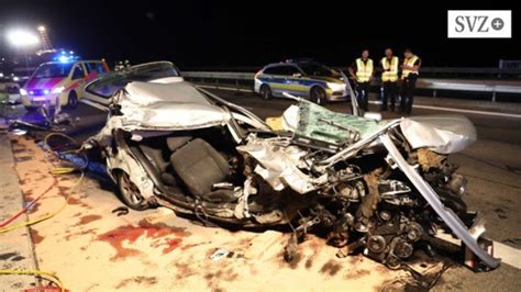 Niemcy Wypadek Na Autostradzie Zgin O Dw Ch Polak W Wjechali Autem