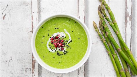 Recette Soupe D Asperges Vertes La Sarriette France Bleu