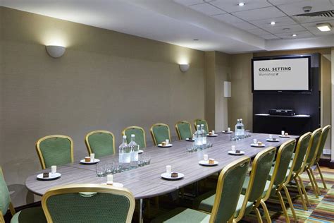 Boardroom Suite Marriott Victoria And Albert Hotel Event Venue Hire