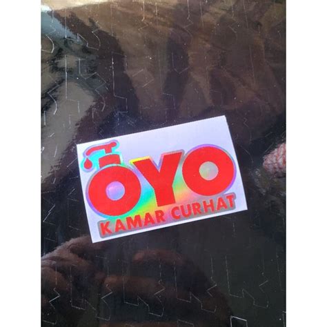 Jual STIKER CUTTING VIRAL OYO CURHAT Shopee Indonesia