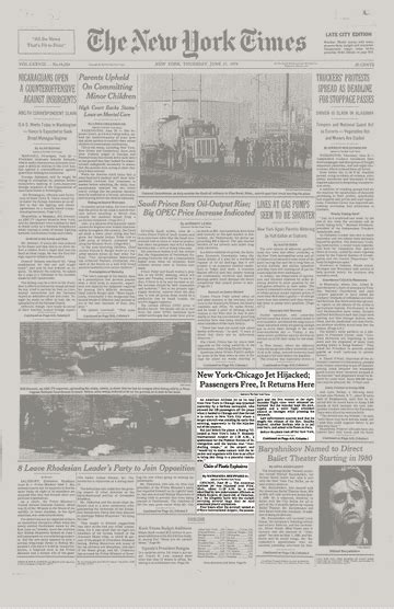 New York‐chicago Jet Hijacked Passengers Free It Returns Here The New York Times