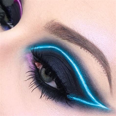 ¿te Atreves Con Los Maquillajes De Neón Es La Nueva Tendencia Que Aterriza En Instagram