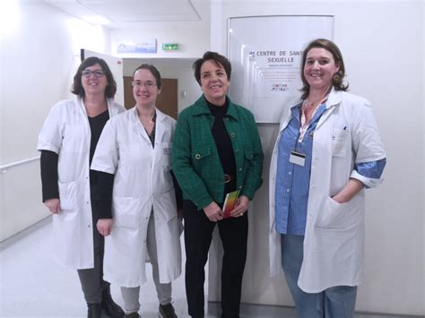 Visite De Mme Agnès Canayer Sénatrice De Seine Maritime Au Centre De Santé Sexuelle Du Ghh