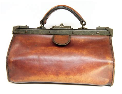 Leather Doctors Bag Iucn Water