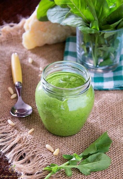 Pesto Di Rucola Ricetta Semplice E Veloce Https Blog Giallozafferano