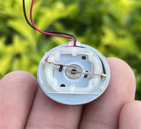 Mini motor 3 a 9v de cc ou dc para projetos makers e robótica