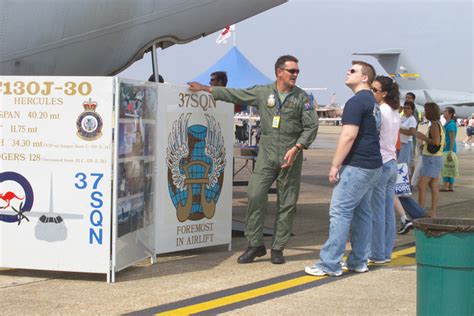 Royal Australian Air Force Raaf Flight Sergeant Flt Sgt Peter