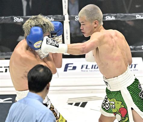 神童那須川天心が2回に先制ダウン奪取注目のプロボクシングデビュー戦 スポーツ報知