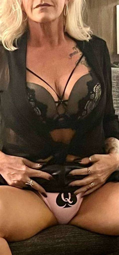Name Of This Mature Woman Wearing Spades Q Underwear NameThatPorn