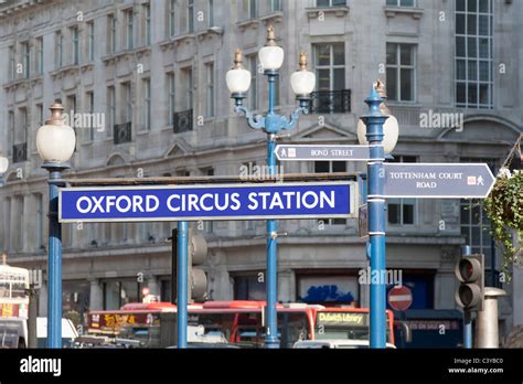 Oxford Circus Station Signoxford Circus London Uk Stock Photo Alamy