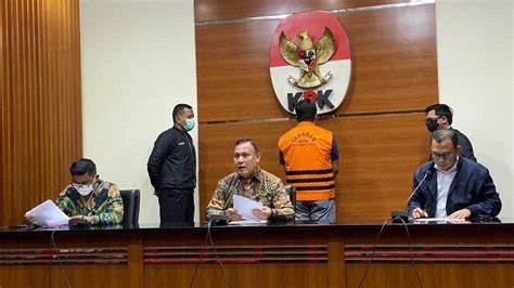 Kpk Tetapkan Akbp Bambang Kayun Tersangka Kasus Suap Dan Gratifikasi