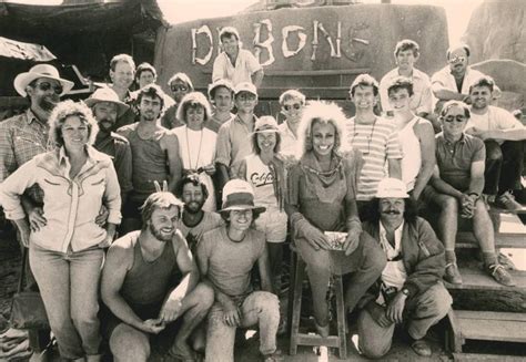 Mad Max Beyond Thunderdome Cast and Crew Photo | National Film and