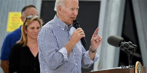 Biden Besucht Florida Nach Durchzug Von Hurrikan Ian