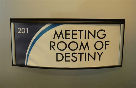 Business Meeting Room Signage – Tips To Designing An Impressive ...