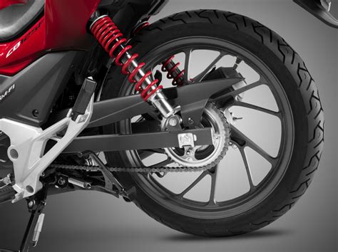 Honda CB125F 2015 Xe naked bike cho người mới chơi môtô