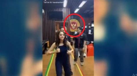 VIDEO Fakta Sebenarnya Joget TikTok Hana Hanifah Yang Viral Benarkan