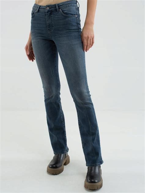 Big Star Jeansy Damskie Adela Bootcut 321 W27 L30 Ceny I Opinie