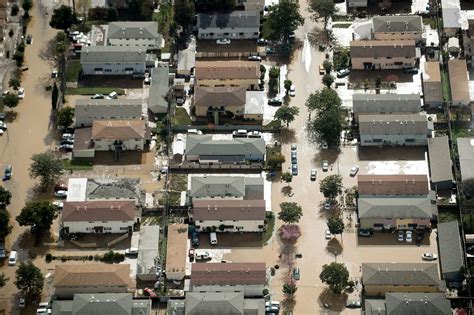 Photos: San Jose Residents Survey Damage After Flooding