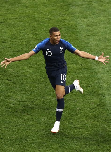 Paquete de Kylian Mbappé - Bultos de futbolistas