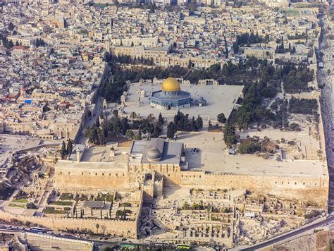 Landmarks - Israel Travel Brochure