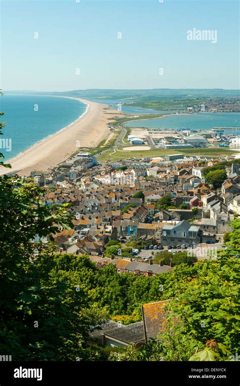 Chesil Beach And The Fleet Lagoon Hi Res Stock Photography And Images