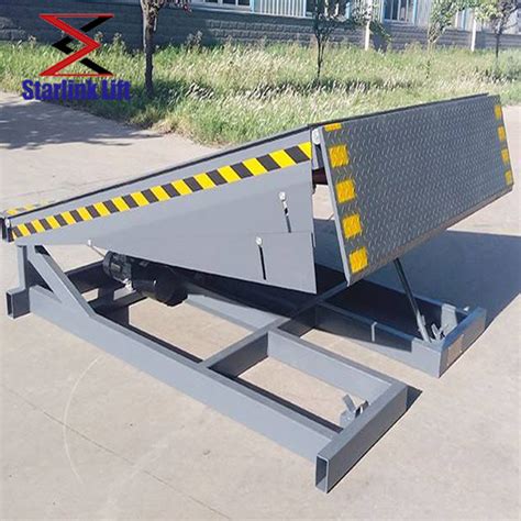 Hydraulic Electric Container Loading Dock Ramp Forklift Stationary Dock