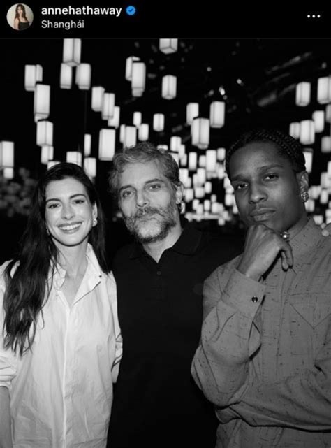 El Encuentro De Joaqu N Furriel Con Anne Hathaway Y Asap Rocky En Una