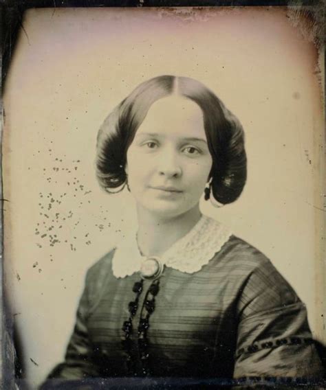 Victorian Women Hairstyles One Of The Most Uncomfortable Fashions Of