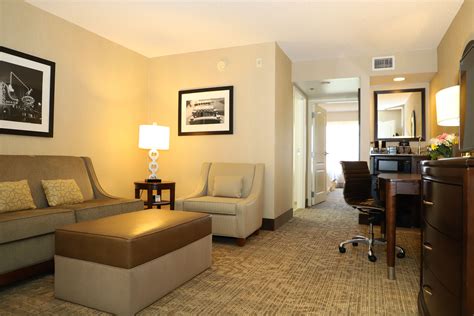 Embassy Suites by Hilton Nashville at Vanderbilt Photo Gallery